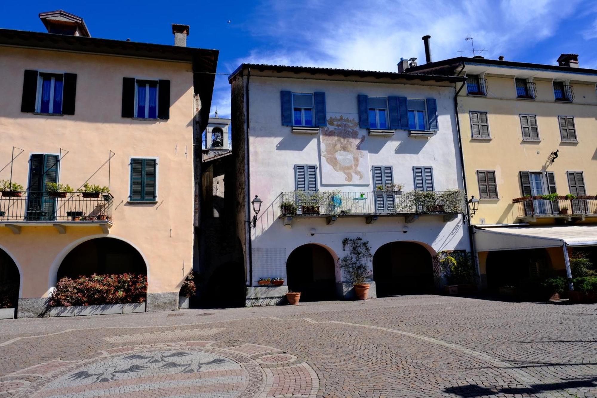 Dolce Teresa Apartment マンデッロ・デル・ラーリオ エクステリア 写真