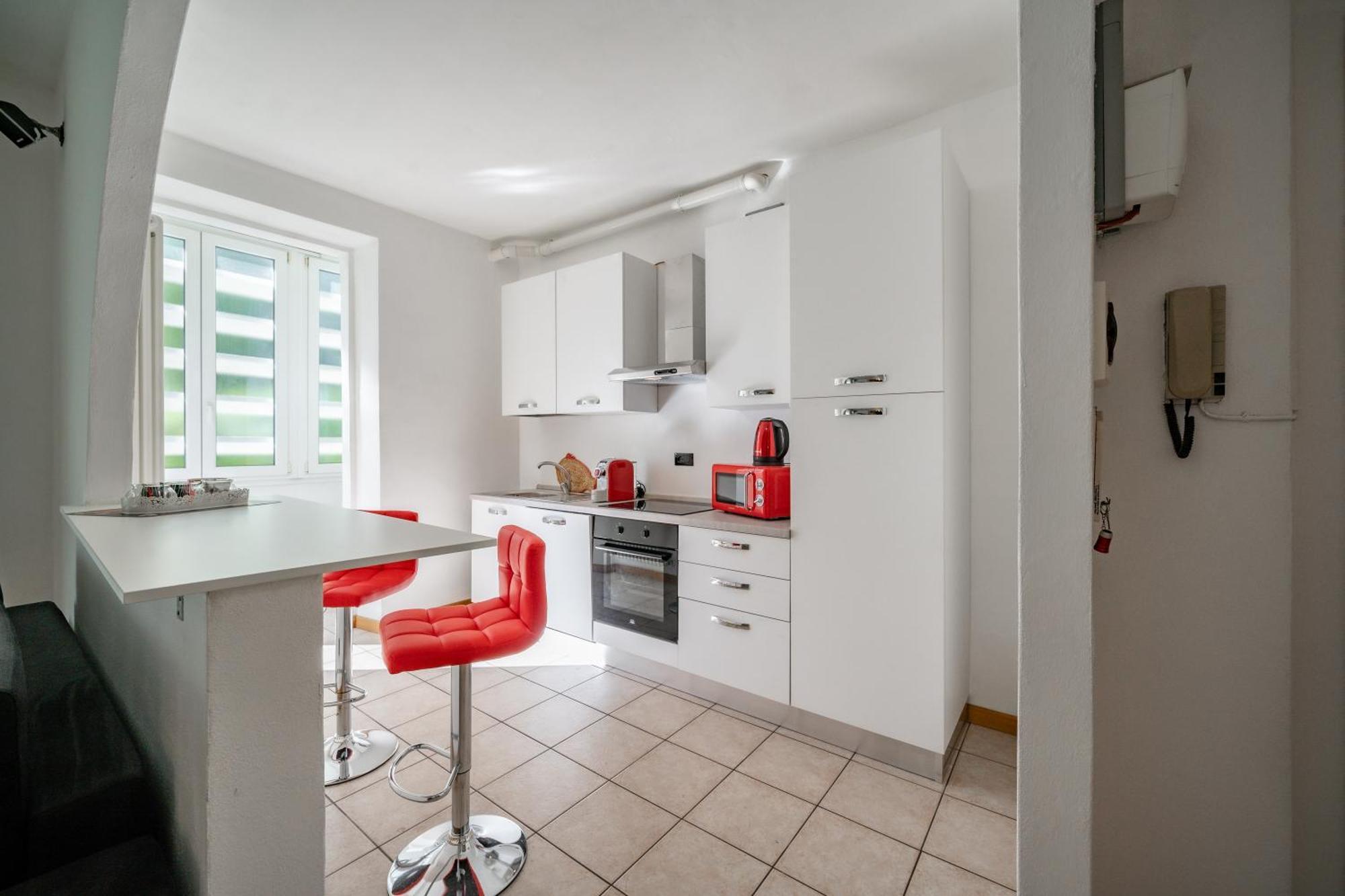 Dolce Teresa Apartment マンデッロ・デル・ラーリオ エクステリア 写真