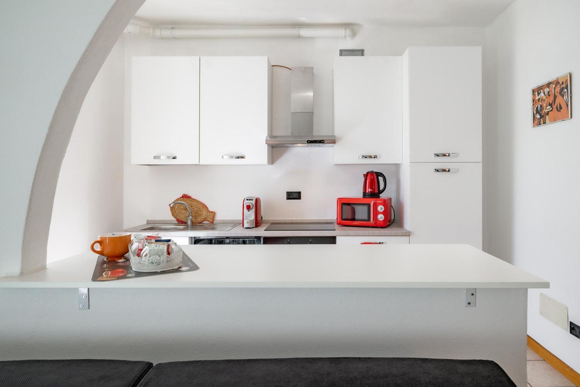 Dolce Teresa Apartment マンデッロ・デル・ラーリオ エクステリア 写真