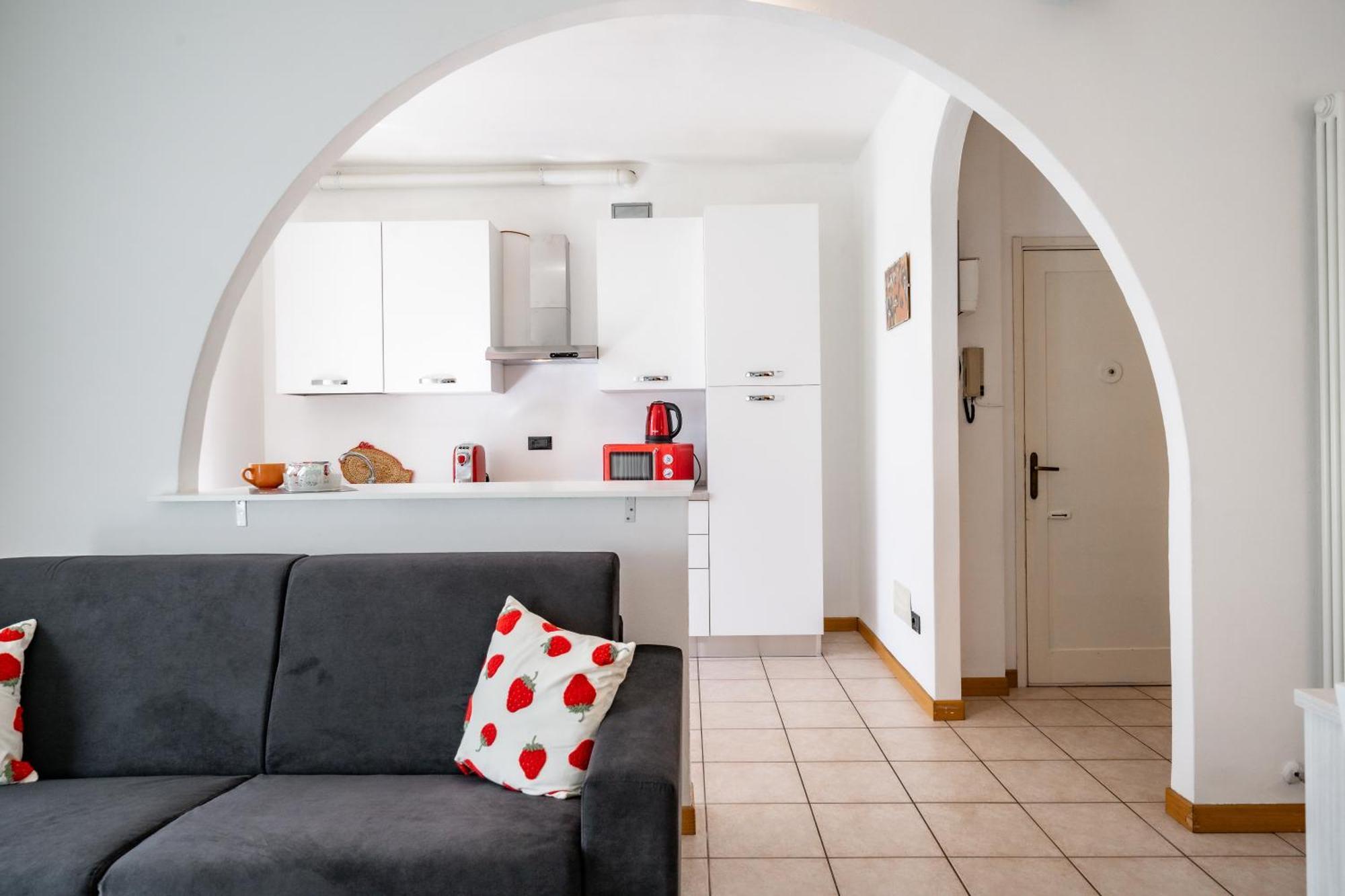Dolce Teresa Apartment マンデッロ・デル・ラーリオ エクステリア 写真